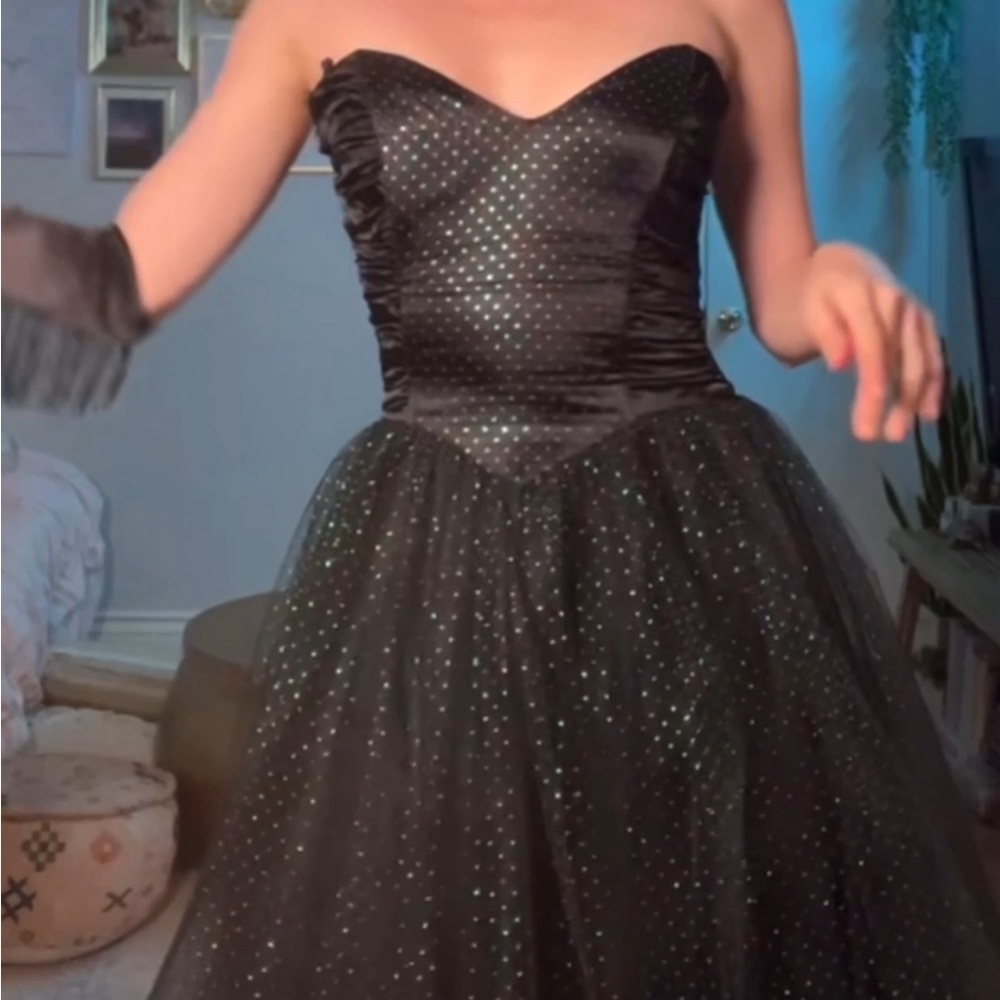 Vtg Gunne sax strapless black tulle formal tulle dress